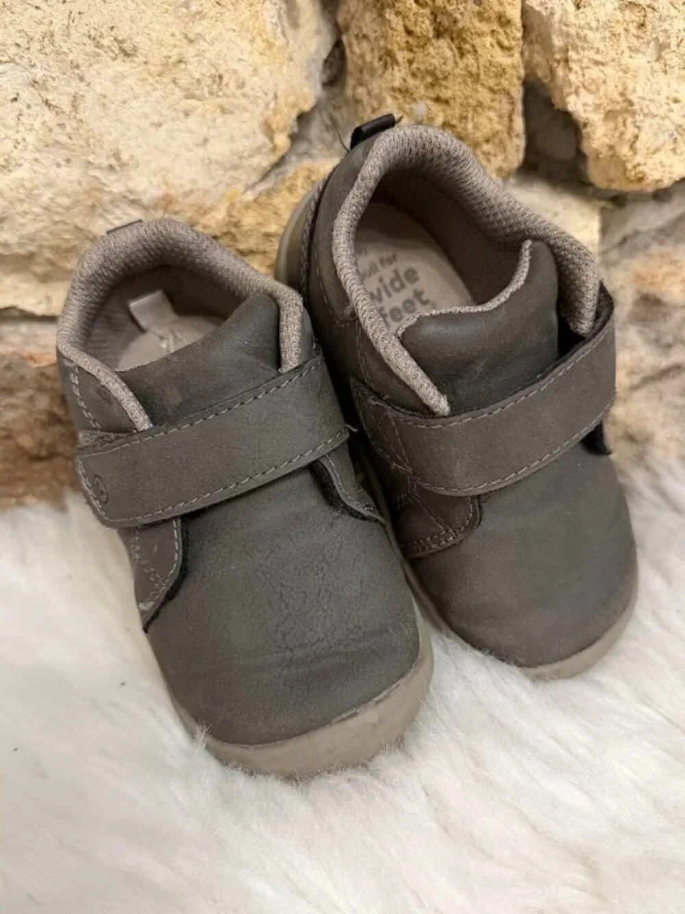 Stride Rite Toddler Shoes Wide Fit Gray Velcro First Walker Size 3